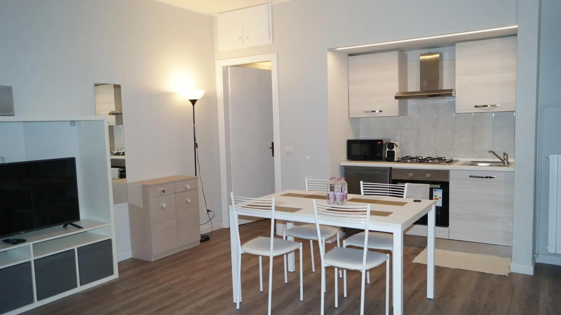 House Navigli-Life Apartment Milan