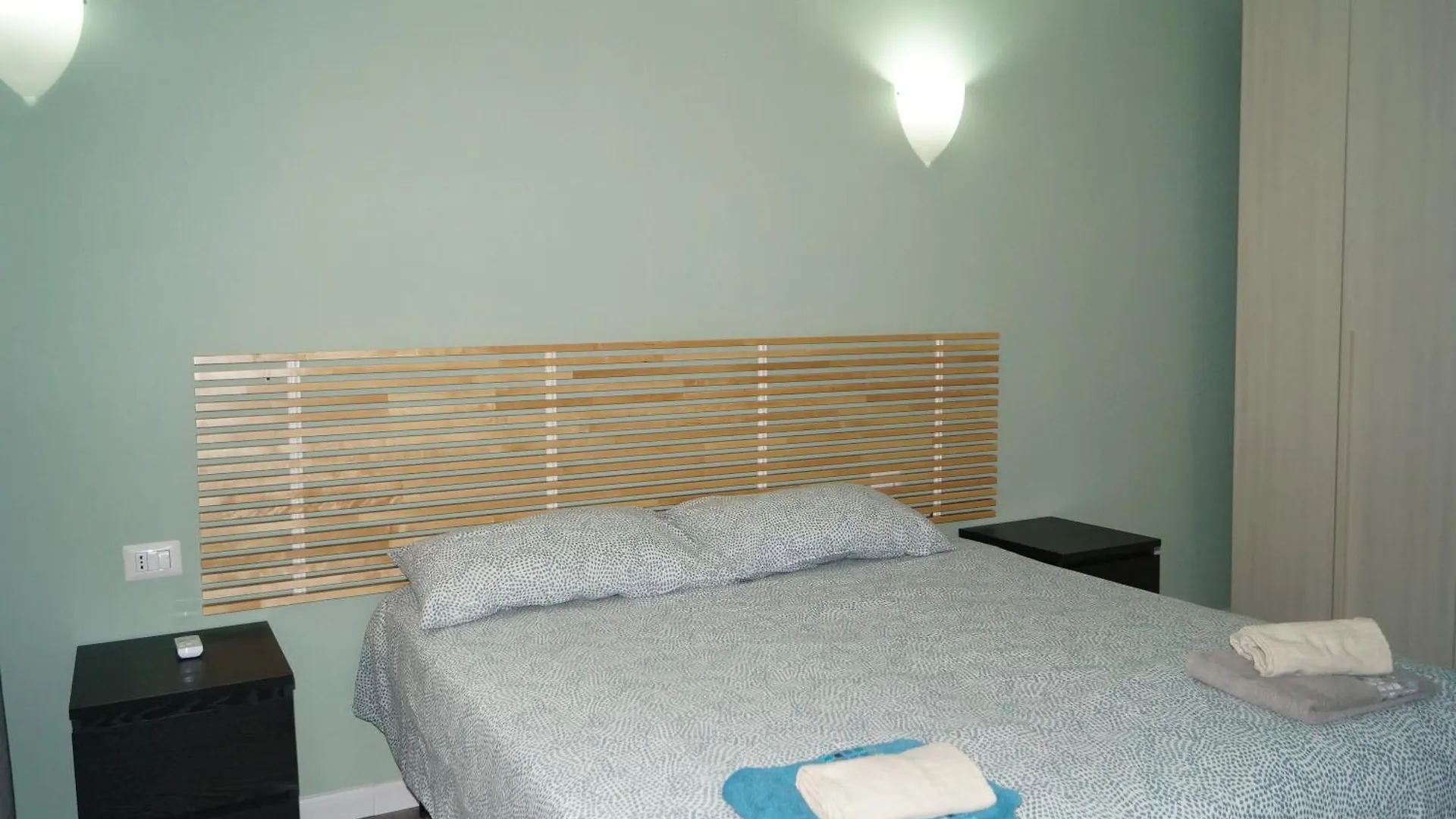 House Navigli-Life Apartment Milan 0*,  Italy